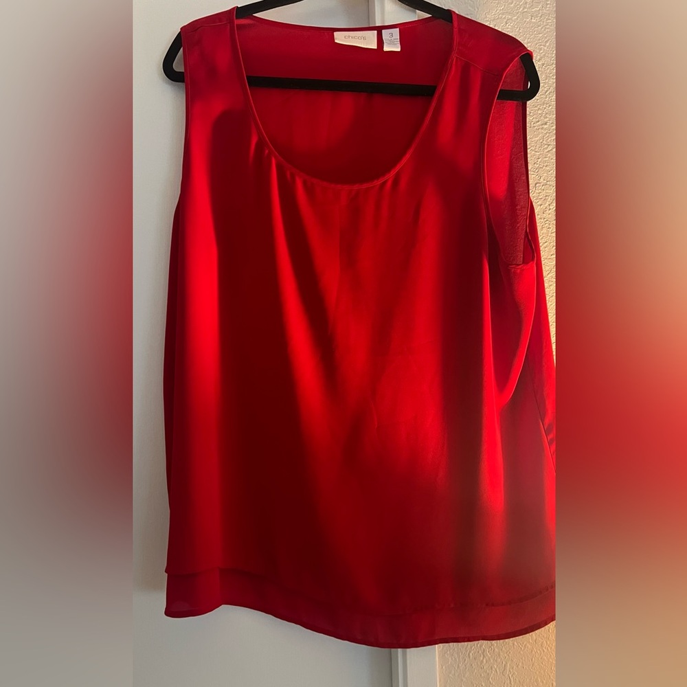🔥 Stunning Red Chico’s Layered Shell 🔥
Size 3 (equivalent to a L/XL)